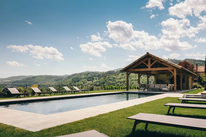 Prendre du temps pour soi - Spa & Détente profonde, avec vue imprenable en Ardèche