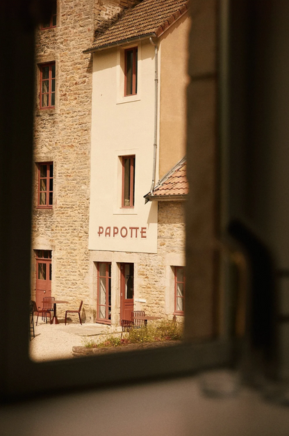Revenir à l'essentiel, loin de la ville - Activités douces, rivière et cueillette en Bourgogne