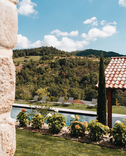 Prendre du temps pour soi - Spa & Détente profonde, avec vue imprenable en Ardèche