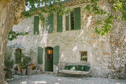 Pilates, alimentation saine & soleil — Ralentir et se reconnecter à soi en Provence